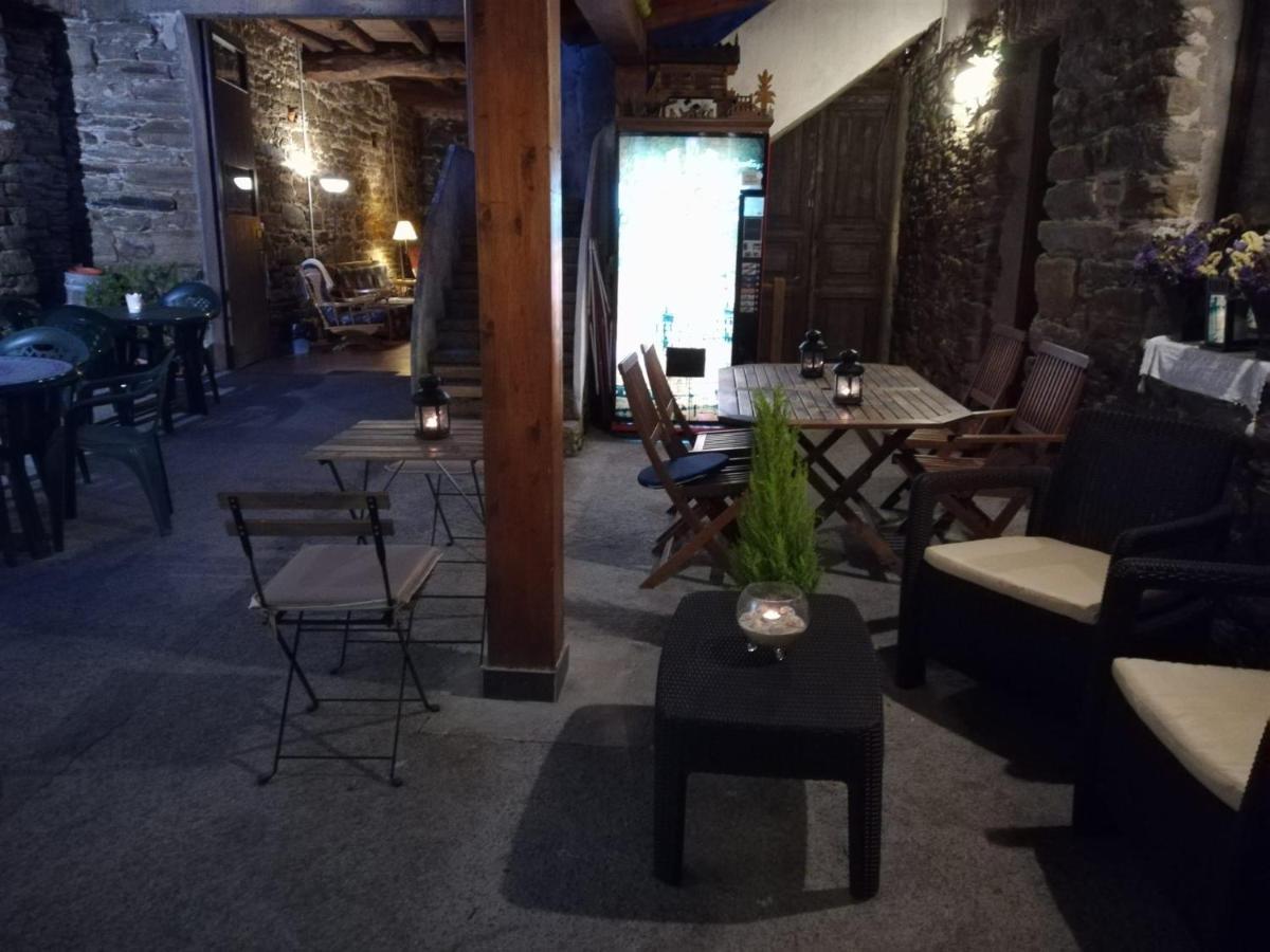 Albergue San Lazaro Sarria Exteriör bild