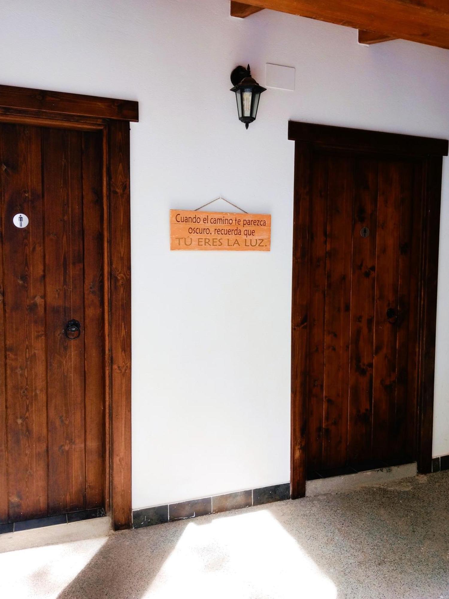 Albergue San Lazaro Sarria Exteriör bild
