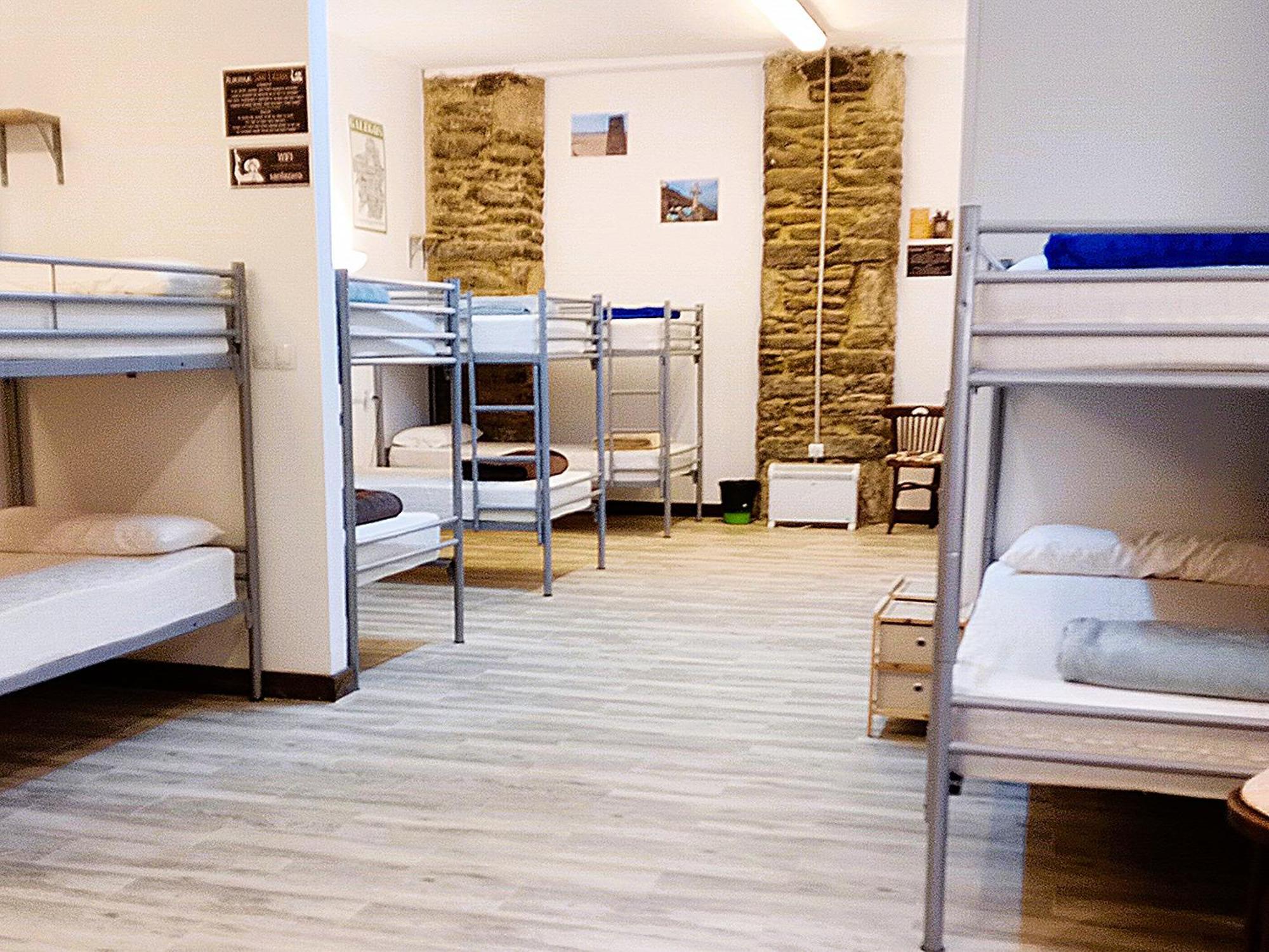 Albergue San Lazaro Sarria Exteriör bild