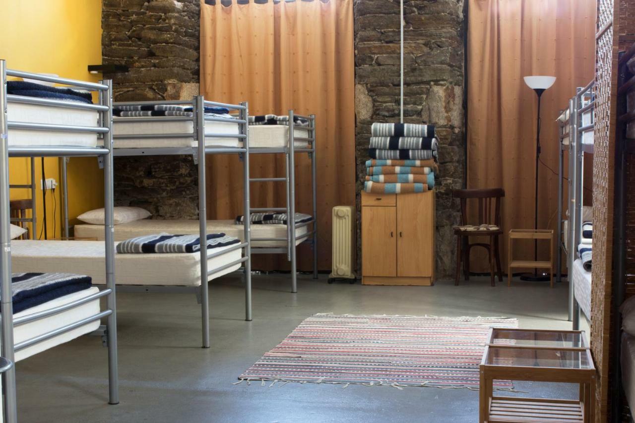 Albergue San Lazaro Sarria Exteriör bild